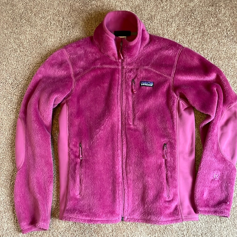 Patagonia Women’s R2 jacket Small